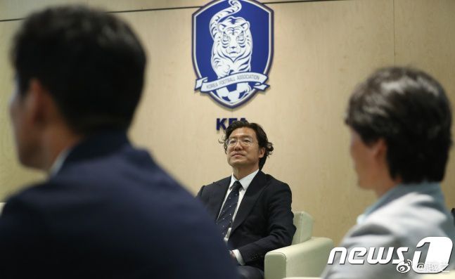美女黄18岁以下禁止观看